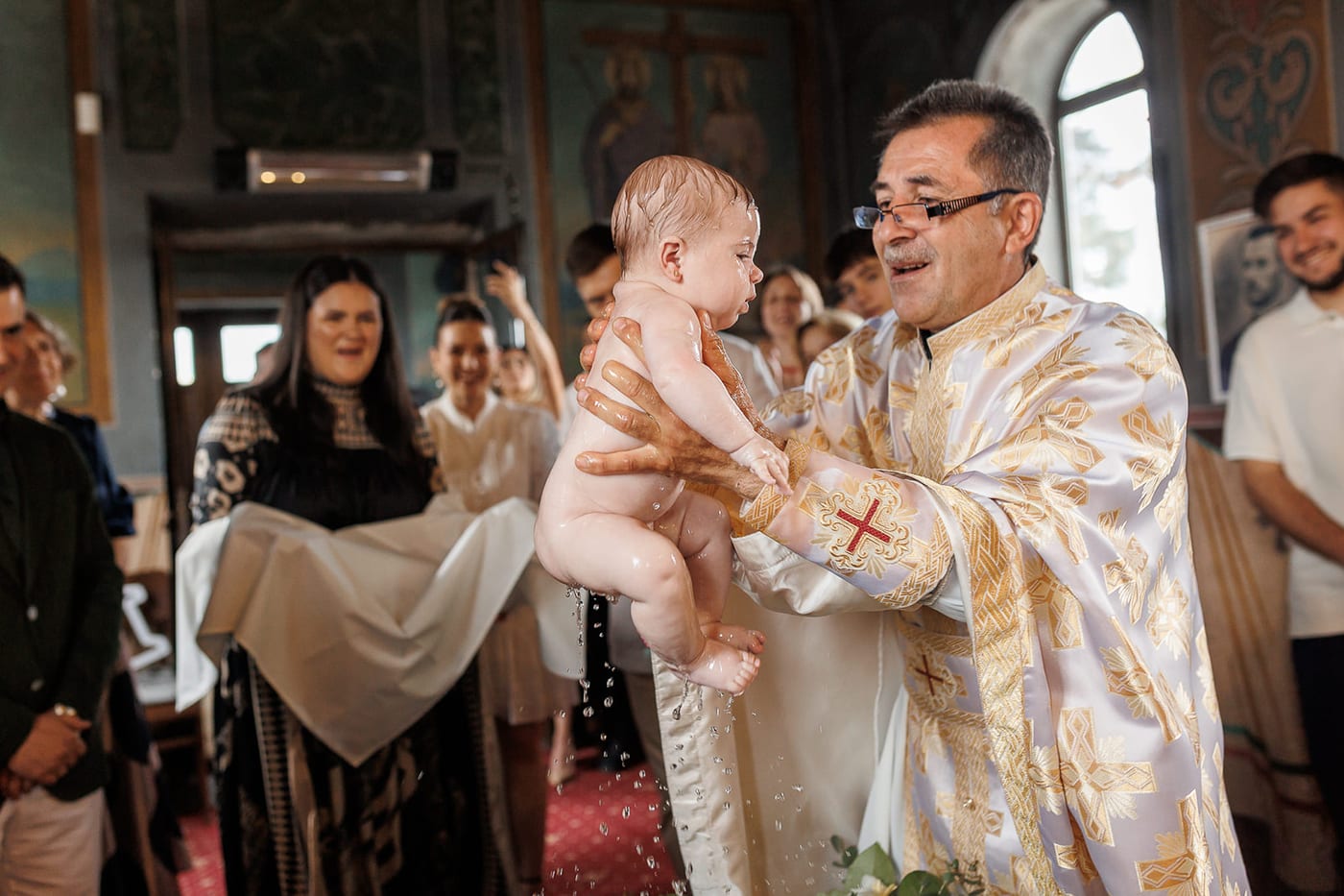Botez — scufundarea la cristelniță